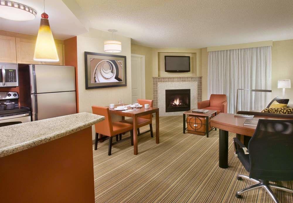 Residence Inn By Marriott Calgary Airport Luaran gambar