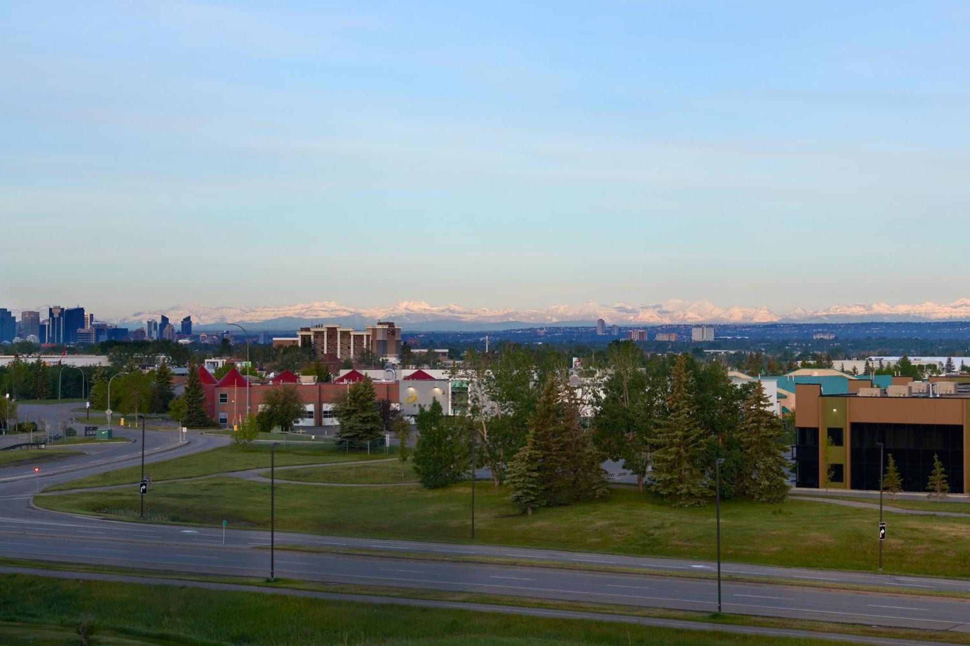 Residence Inn By Marriott Calgary Airport Luaran gambar
