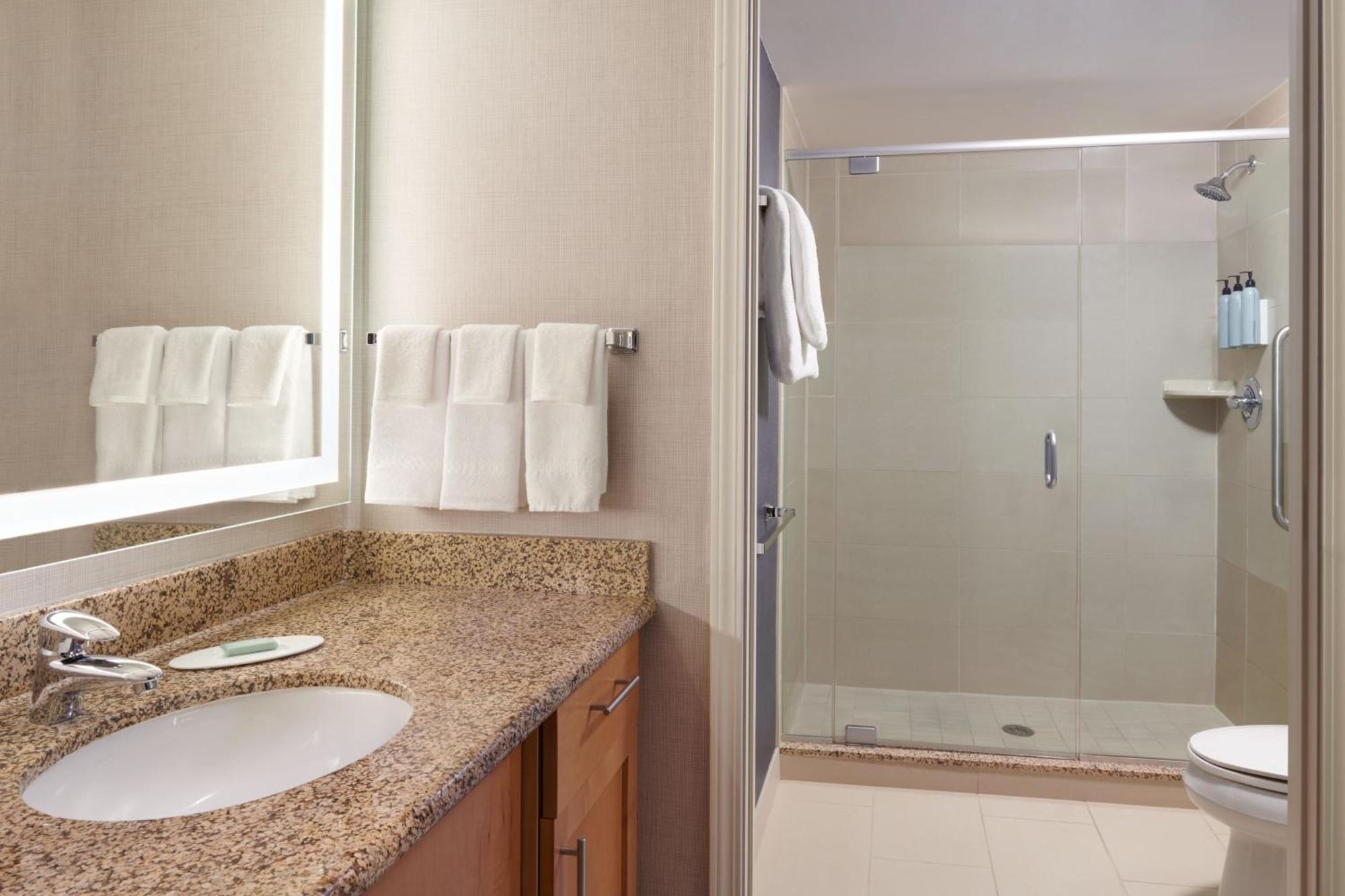 Residence Inn By Marriott Calgary Airport Luaran gambar